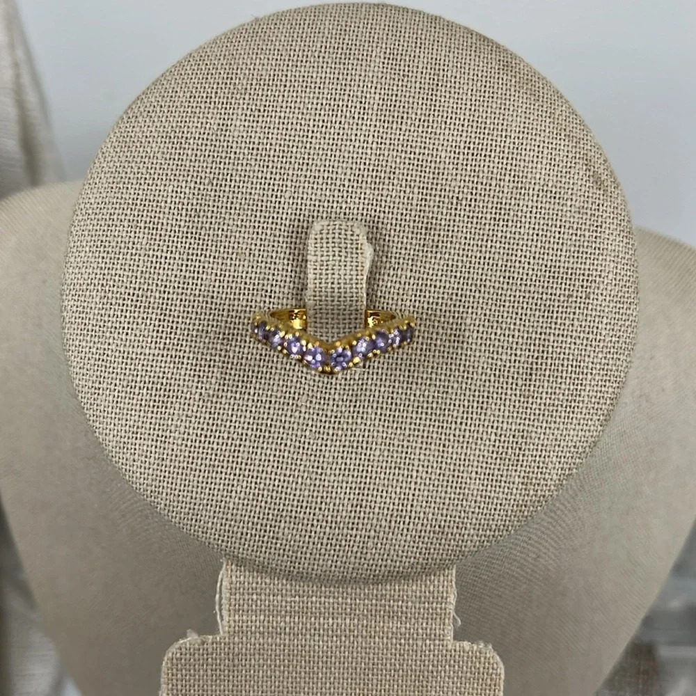 Vintage SETA Gold-Tone Ring with Sparkling Stones, Size 6 - Picture 7 of 17